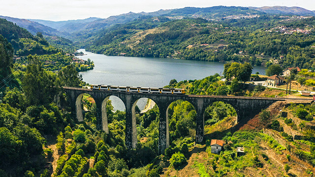 Tren Atlantico