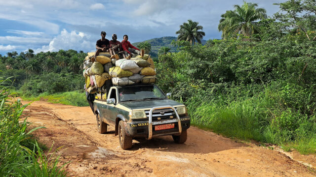 Hot Roads—The World’s Most Dangerous Roads IV